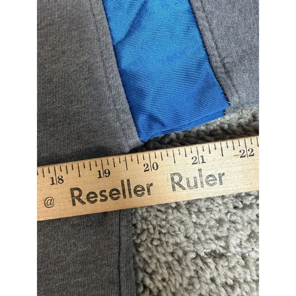 Nike Hoodie Boys M Gray Pullover Hooded Fleece Lined Graphic Pocket Logo